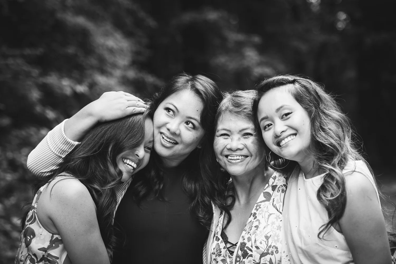 20170806 - Joyce's Family LR-30.jpg