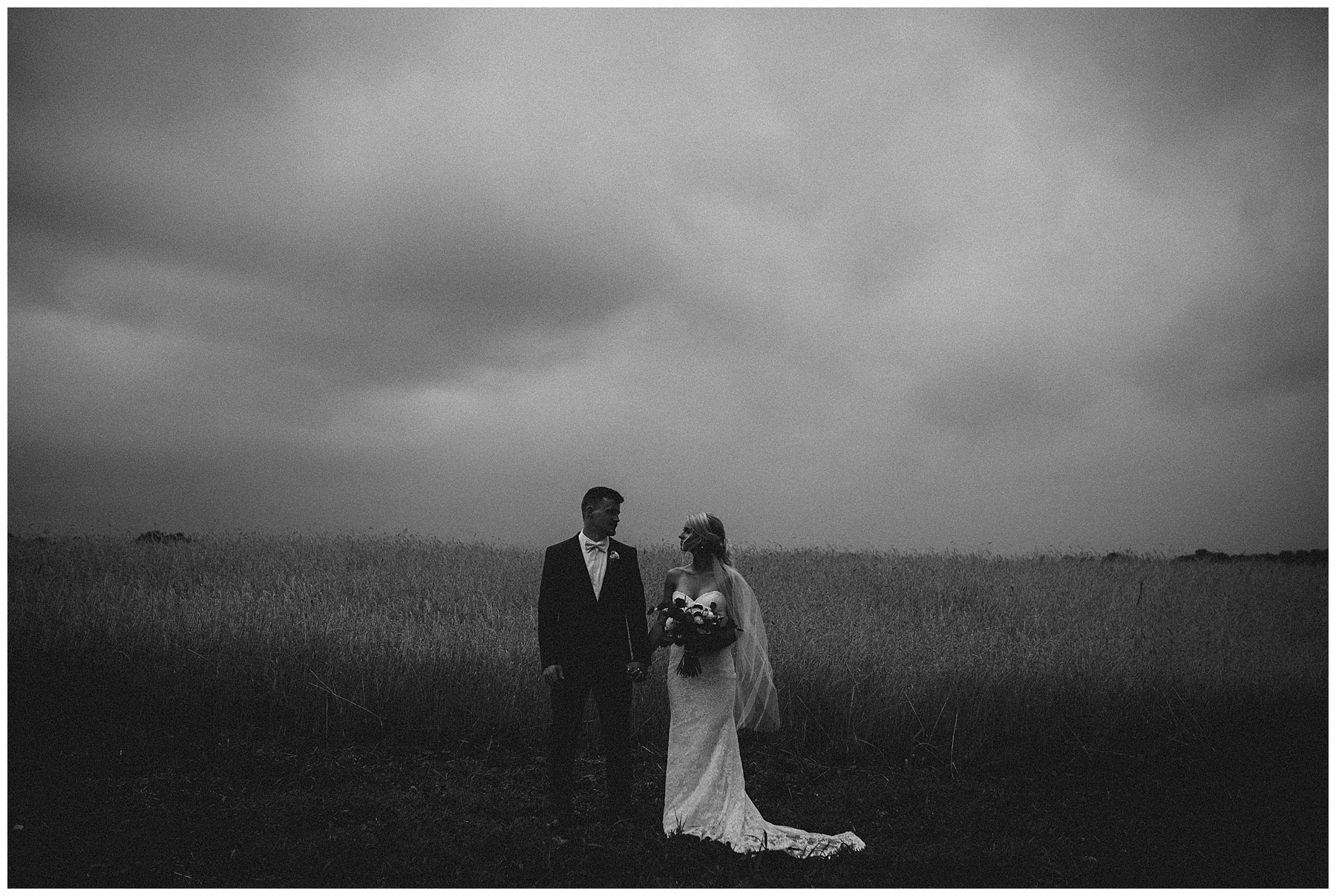 WISCONSIN+WEDDING+PHOTOGRAPHER+132.jpg