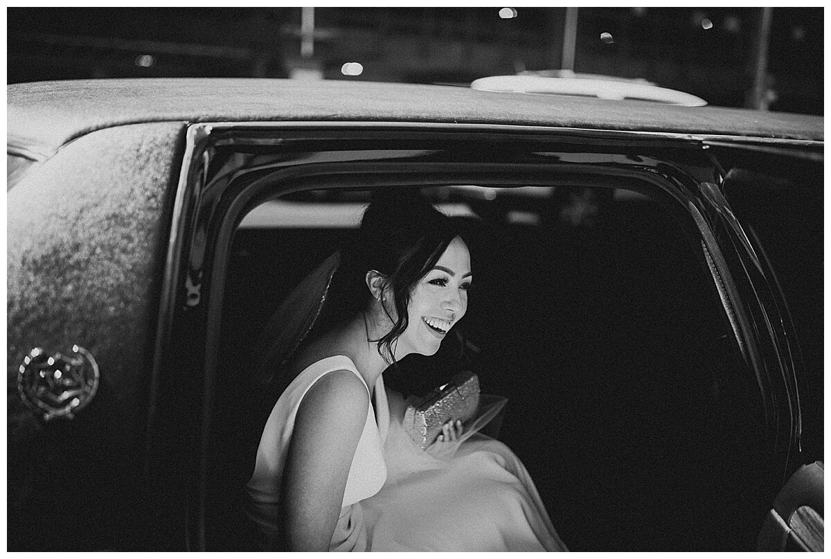 MILWAUKEE WEDDING PHOTOGRAPHER -324.jpg