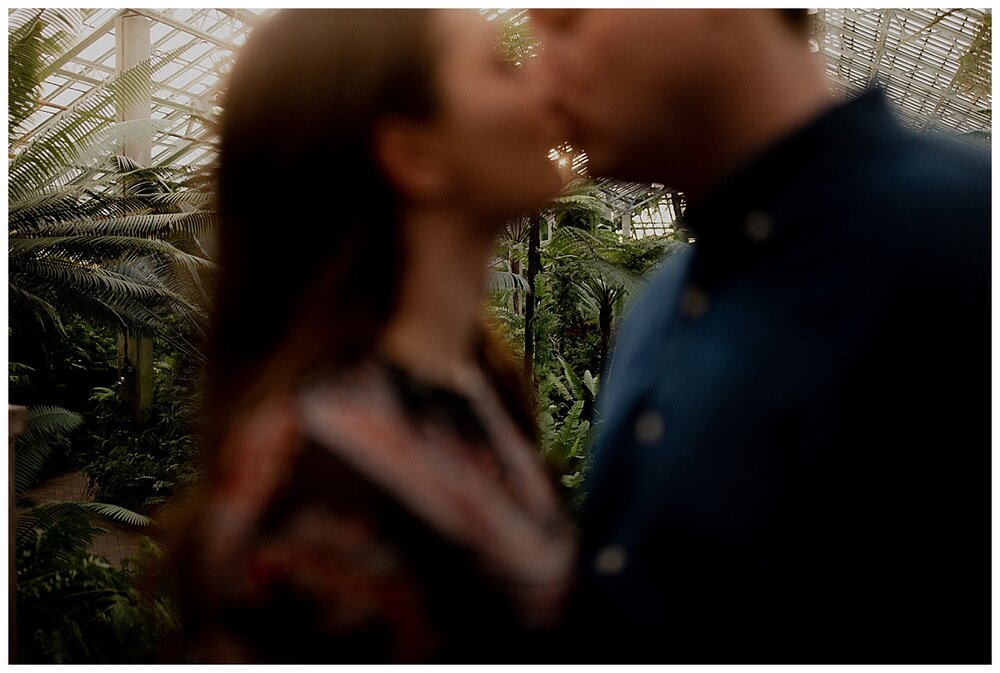 CHICAGO WEDDING PHOTOGRAPHER - GARFIELD PARK CONSERVATORY ENGAGEMENT PHOTOS_0039.jpg