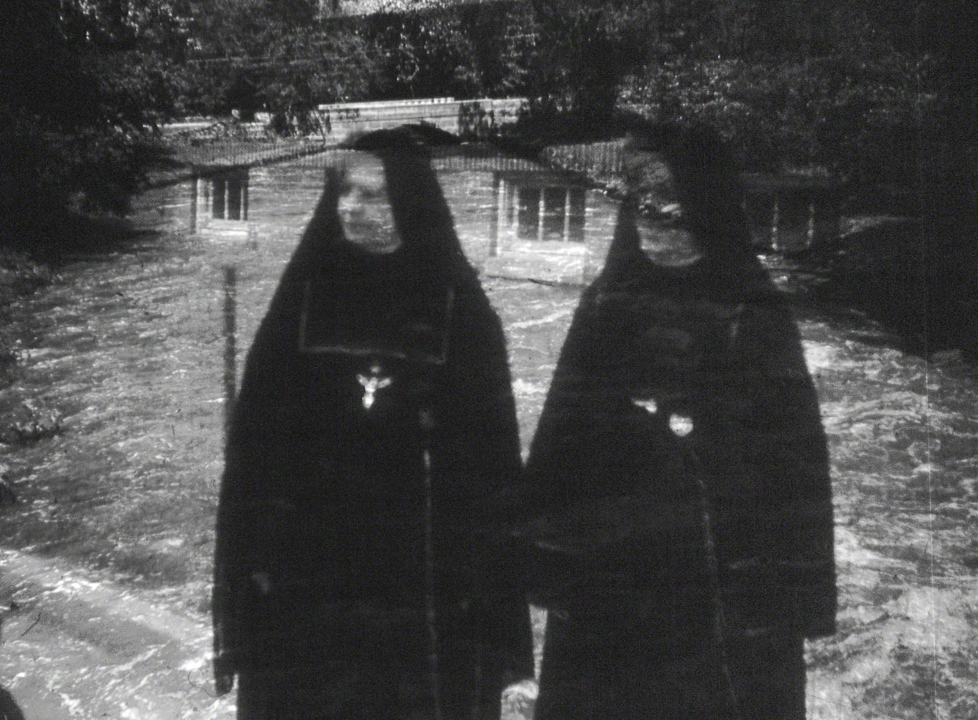 nuns.jpg