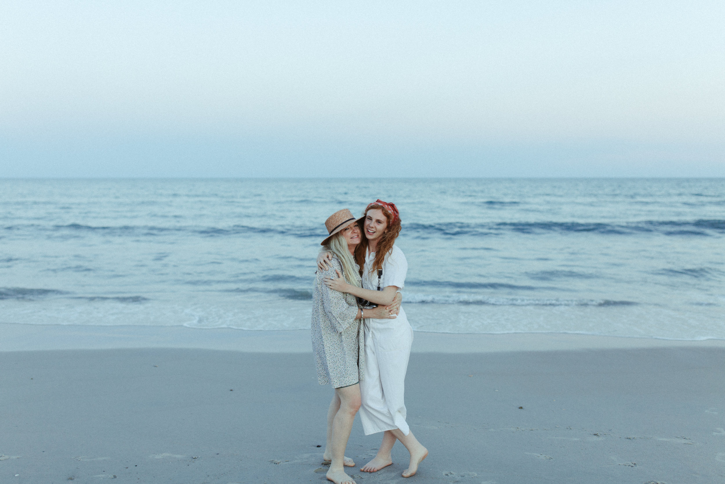 holly&jeff-anniversary-2019-peytoncurry-0784.jpg