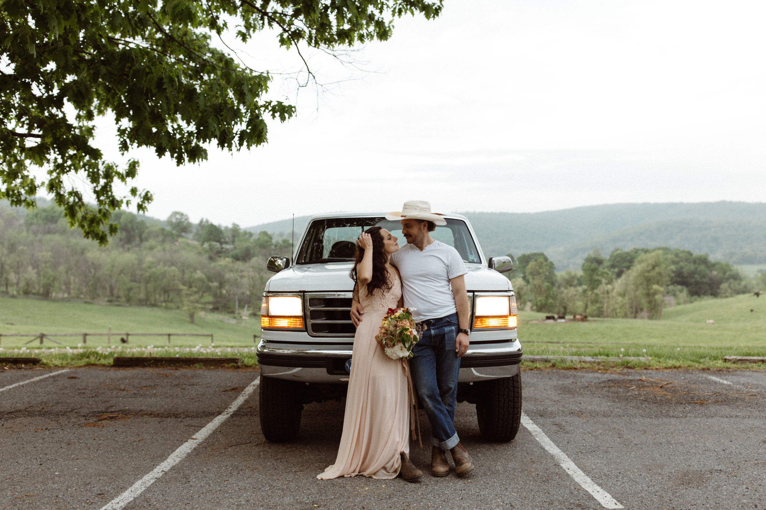 kelsey&mark-engagement-skymeadows-2019-peytoncurry-0140.jpg