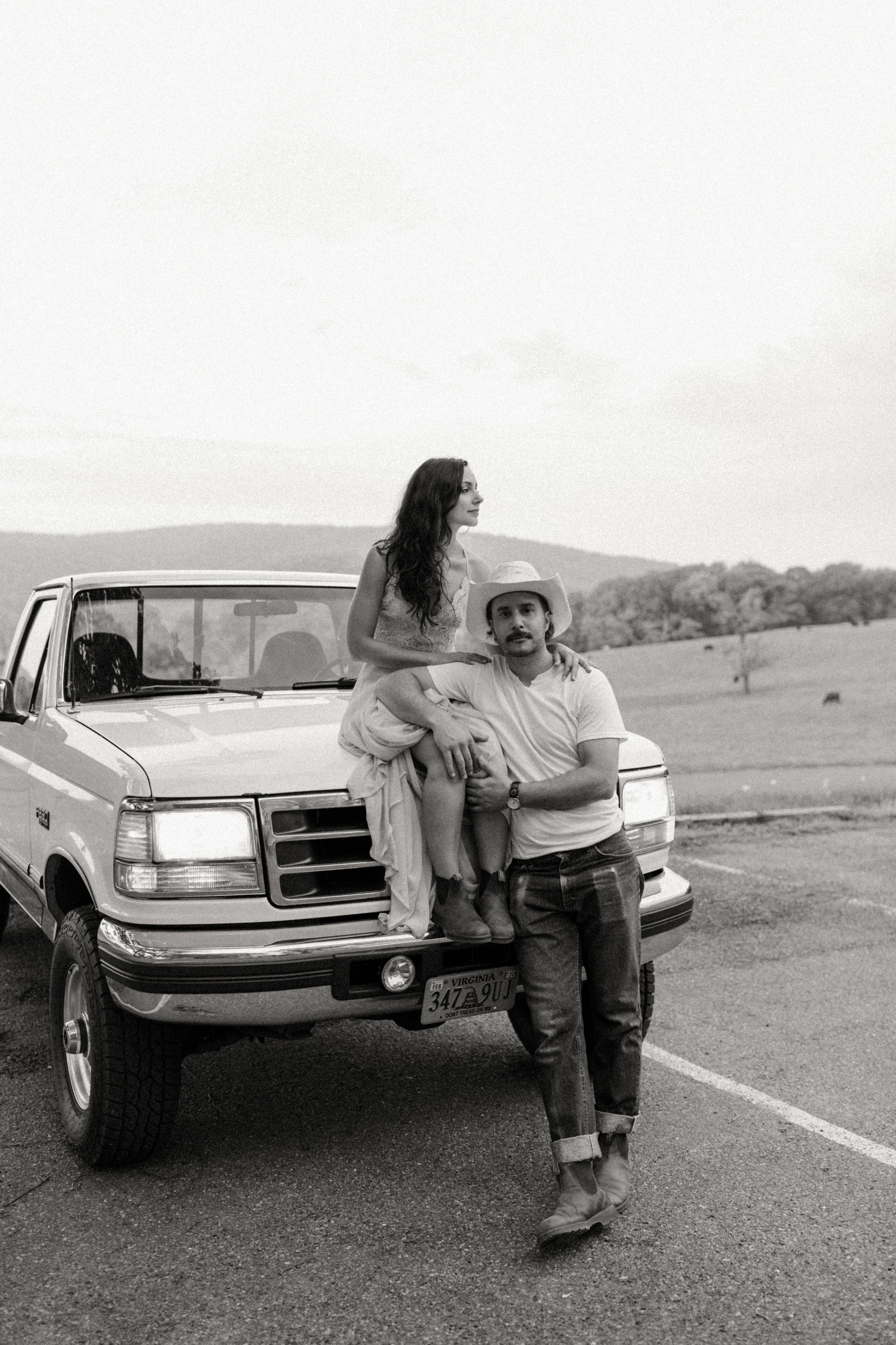 kelsey&mark-engagement-skymeadows-2019-peytoncurry-0185-2.jpg