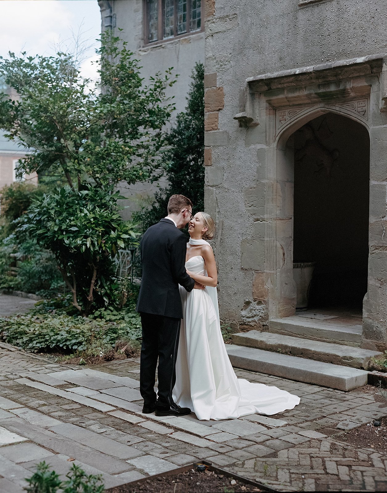 liv&landon-wedding-virginiahouse-2024-film-peytoncurry-211.jpg