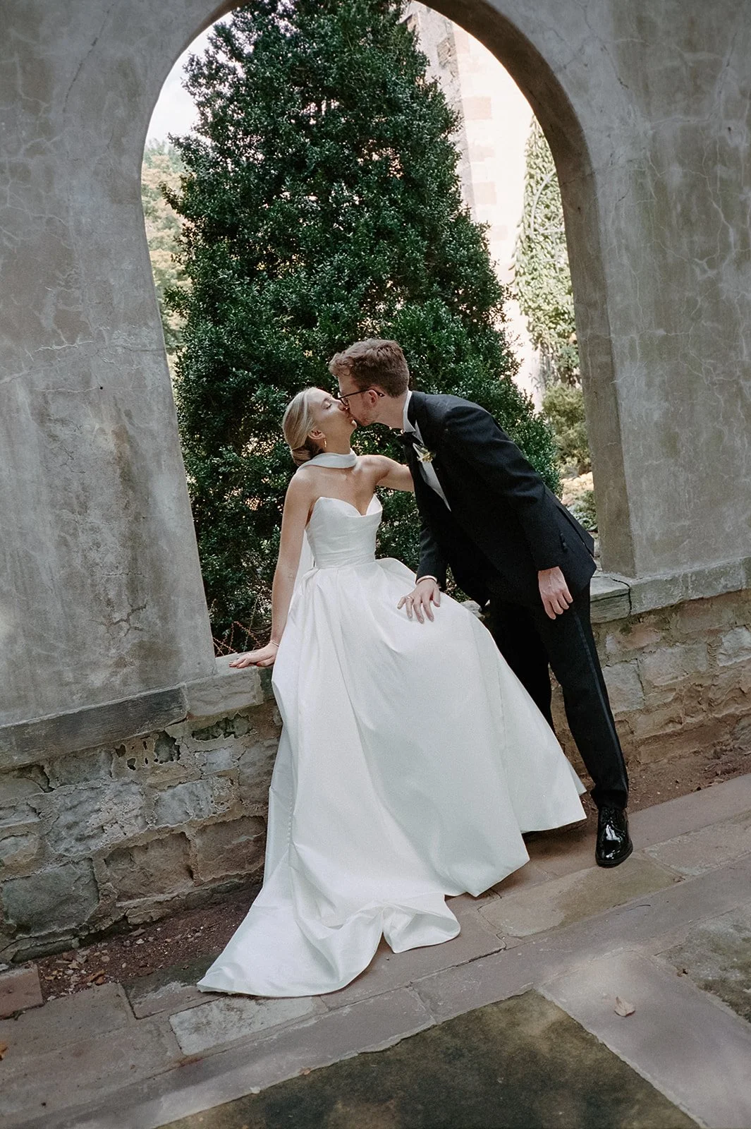 liv&landon-wedding-virginiahouse-2024-film-peytoncurry-238.jpg
