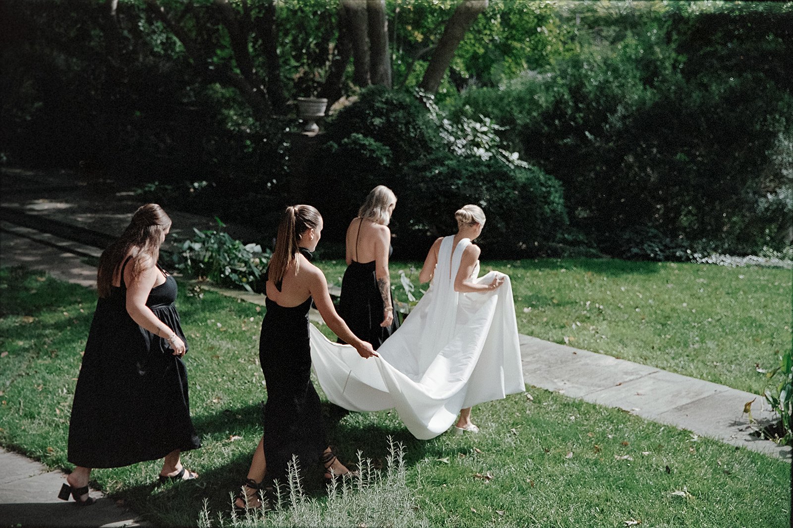 liv&landon-wedding-virginiahouse-2024-film-peytoncurry-411.jpg