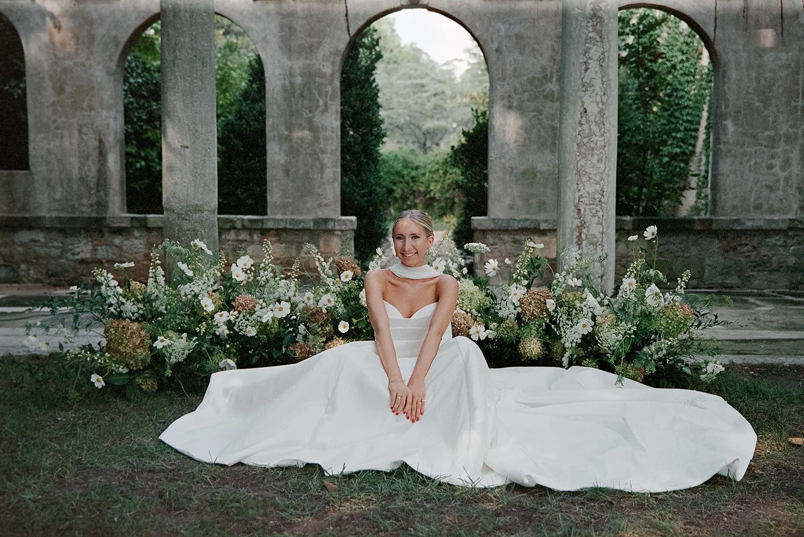 liv&landon-wedding-virginiahouse-2024-film-peytoncurry-440.jpg