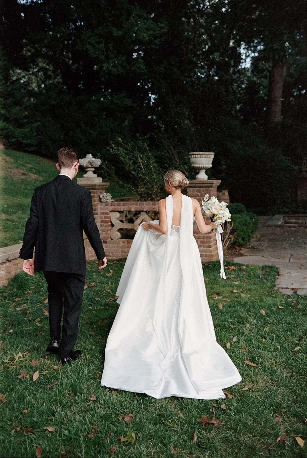 liv&landon-wedding-virginiahouse-2024-film-peytoncurry-455.jpg