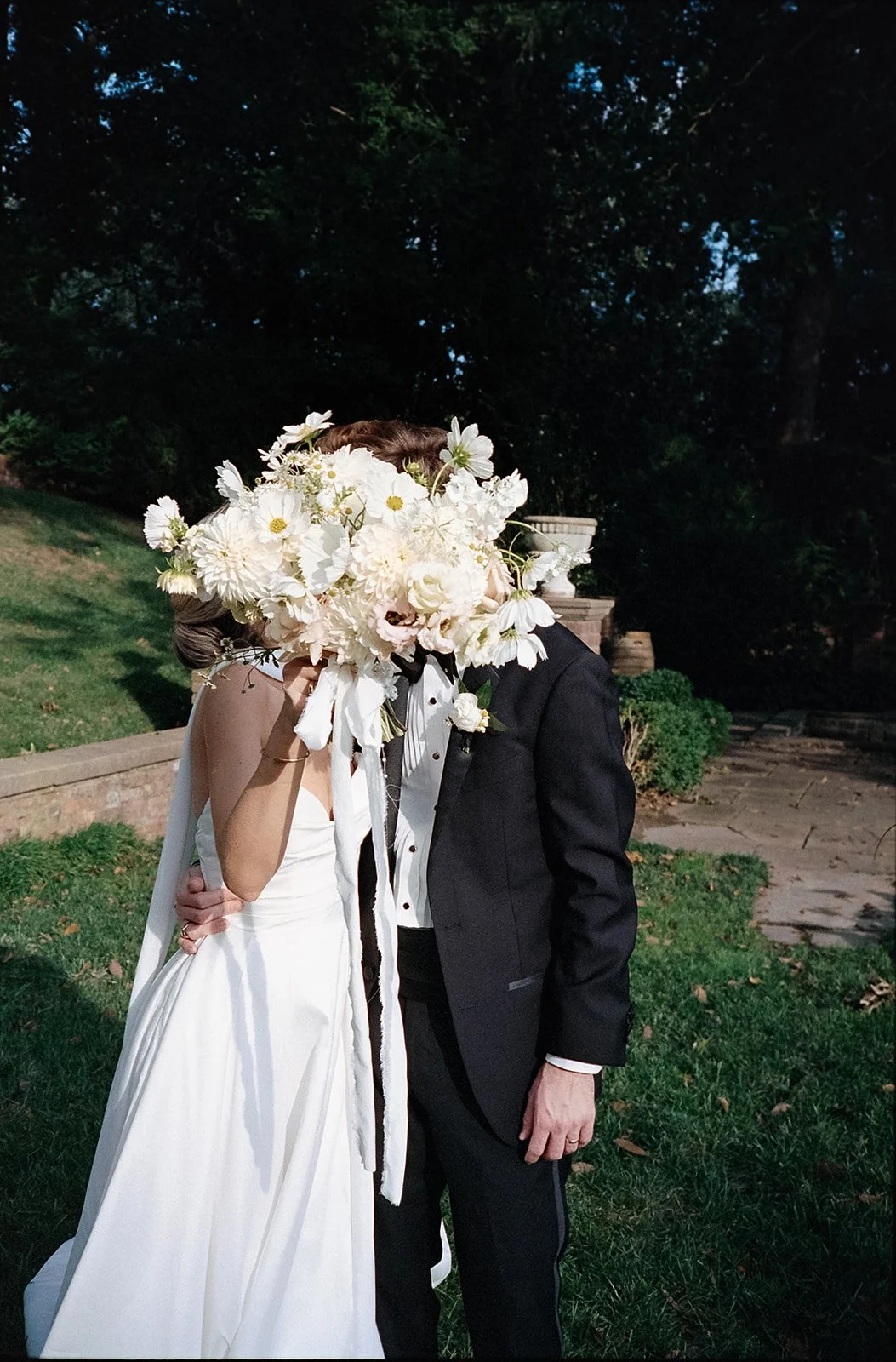 liv&landon-wedding-virginiahouse-2024-film-peytoncurry-486.jpg