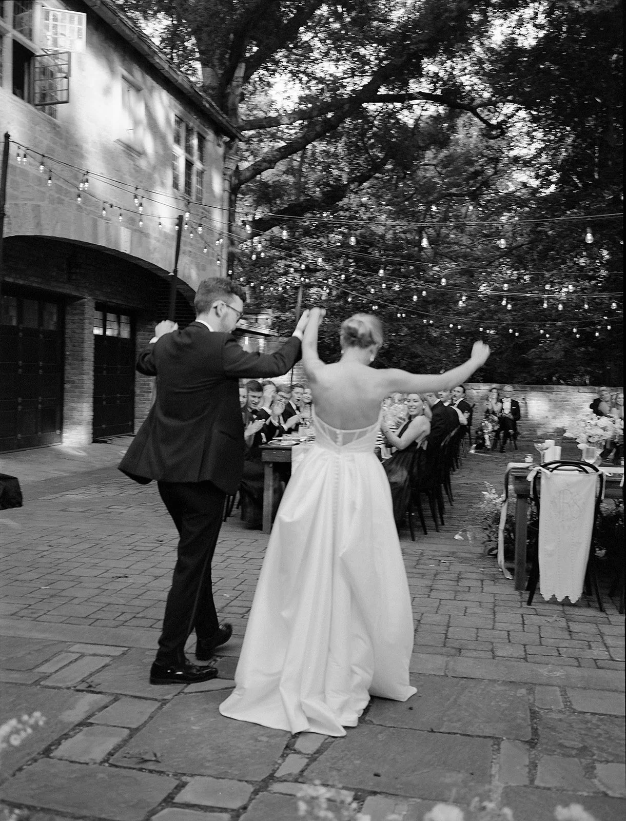 liv&landon-wedding-virginiahouse-2024-film-peytoncurry-624.jpg