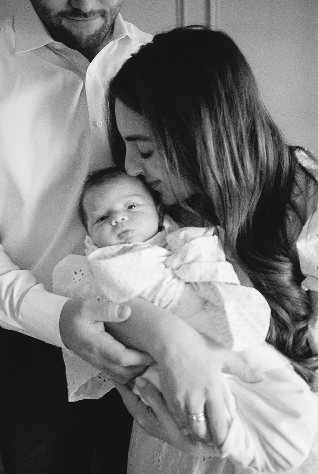 Everett-newborn-session-2024-peytoncurry-film-14.jpg