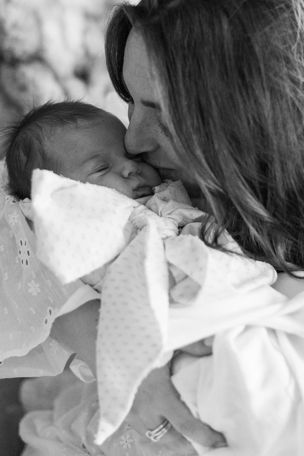 everett-newborn-session-2024-peytoncurry-77.jpg