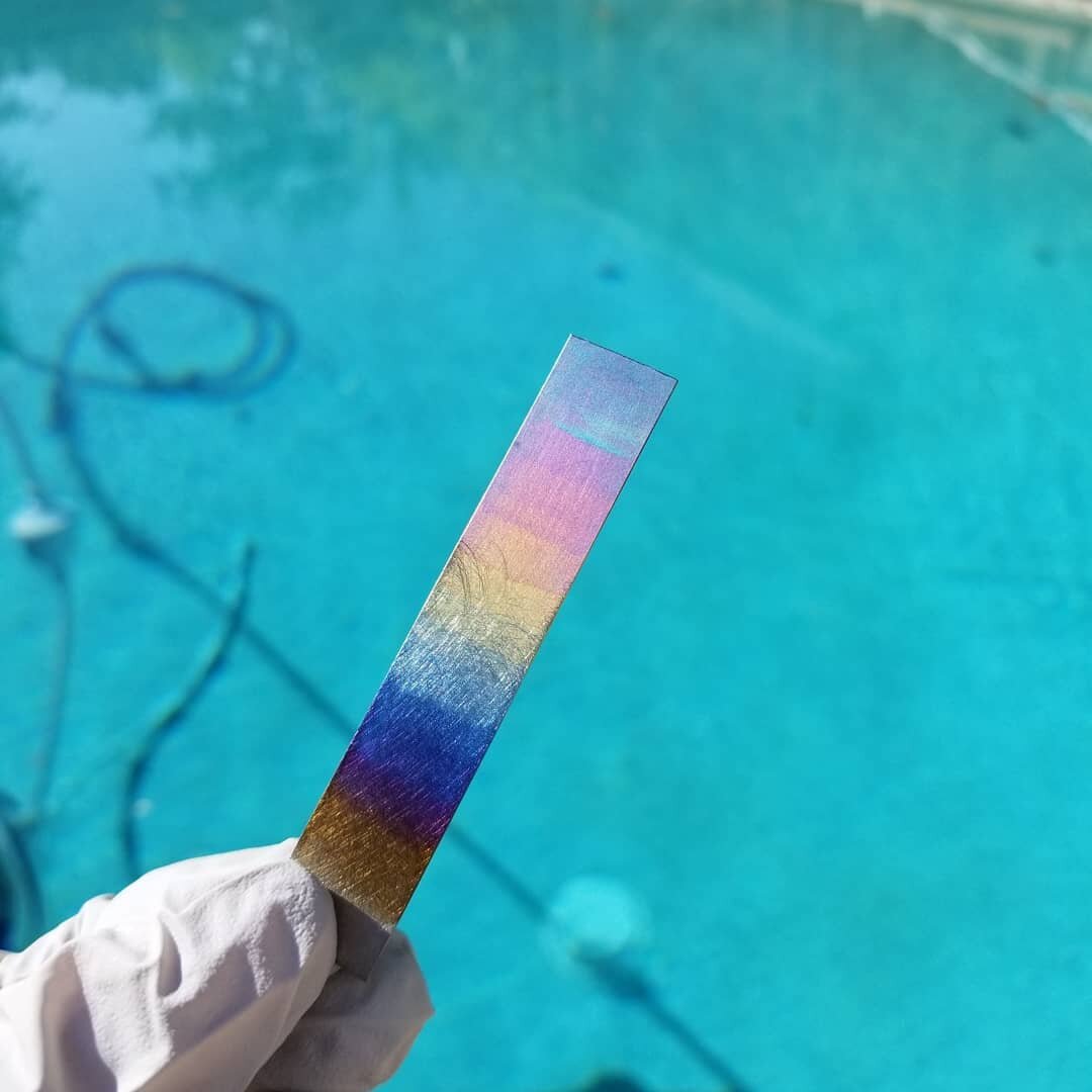 Eeee! 🌈 Finally made an anodizing set-up! 🌈 Prepare for a truly horrifying quantity of rainbows! 🌈 Thank you father unit for teaching me how to use an angle grinder to cut out the most mangled electrode in history. Its ugly but it works!