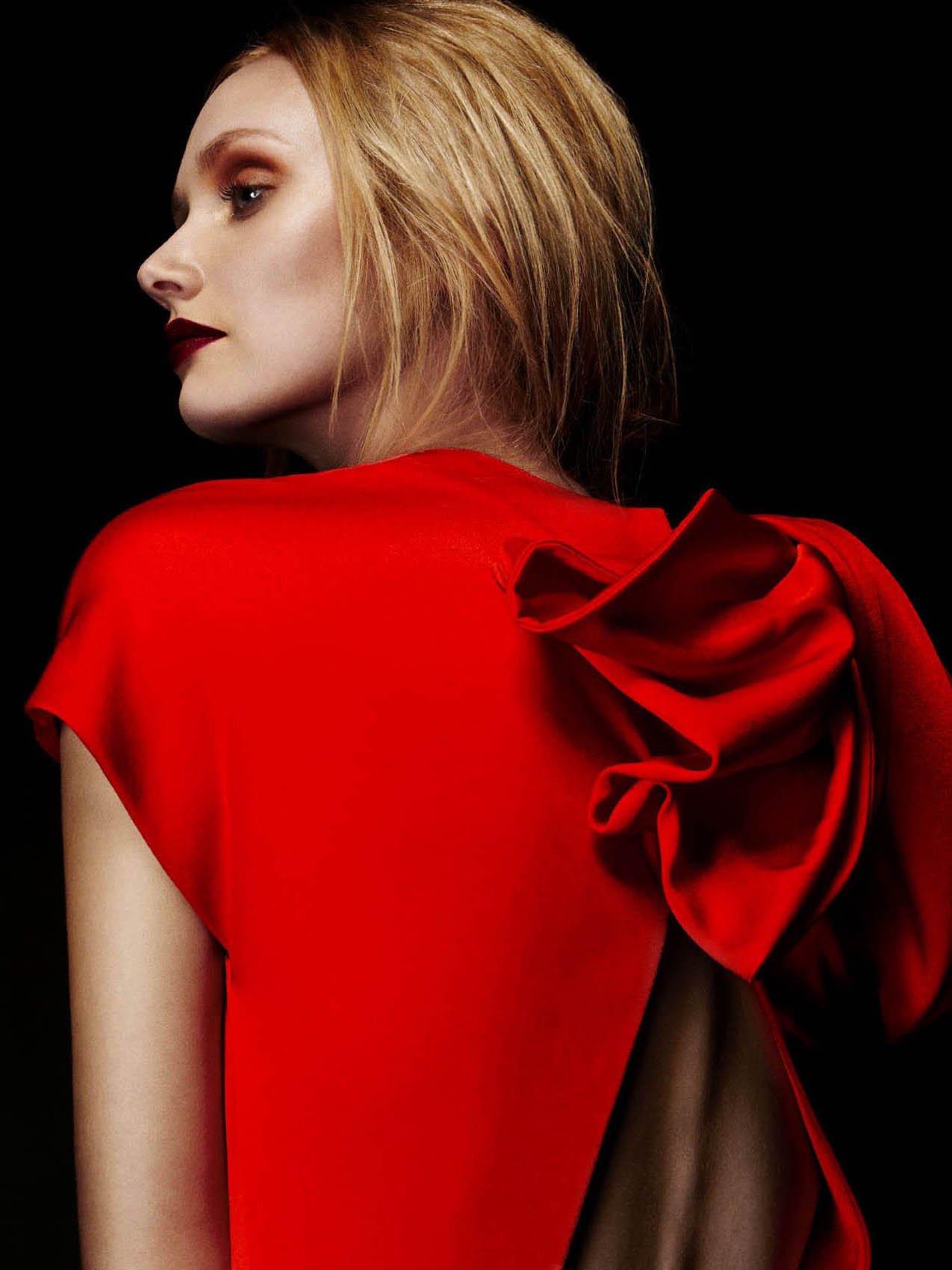 AW2012_RedCarpet-2.jpg