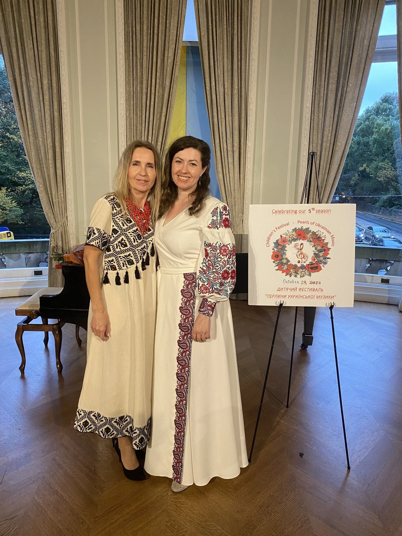 Nadia and Olesya.jpg
