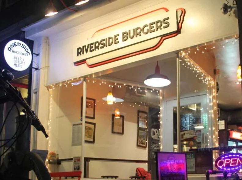 Riverside Burgers.jpeg