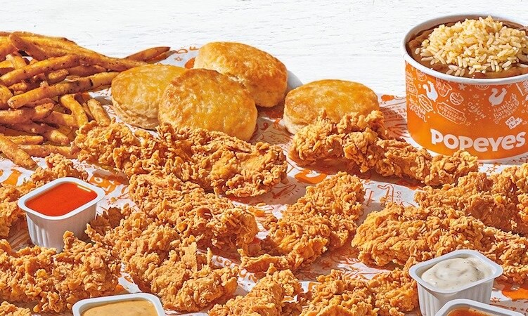 Popeyes Toronto Restauarants Stephanie Dickison.jpeg