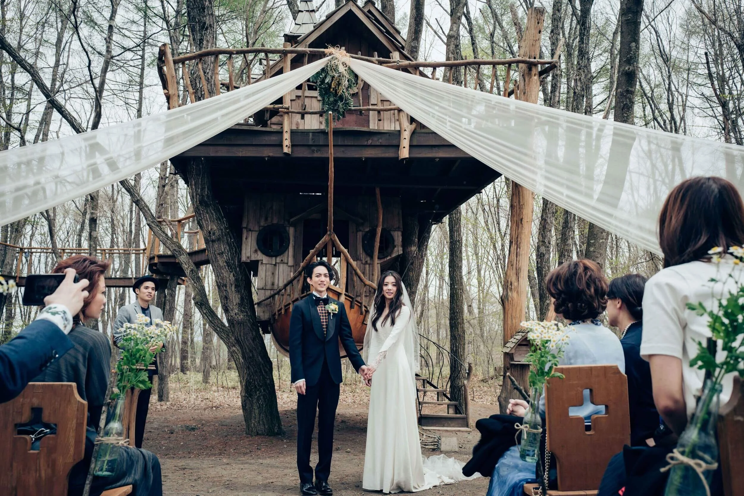 注重服裝的細節與獨特性,呈現出有如藝術品般的禮服。圖片:MS IDEAS官網