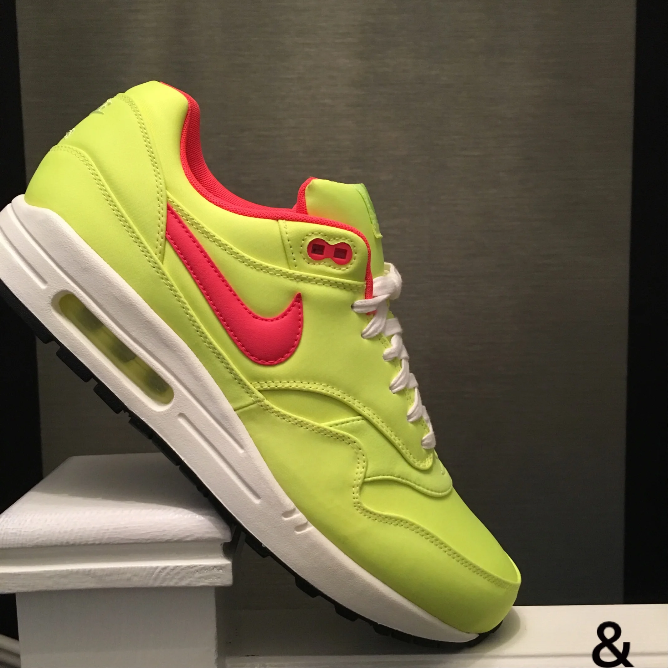 Air Max 1
