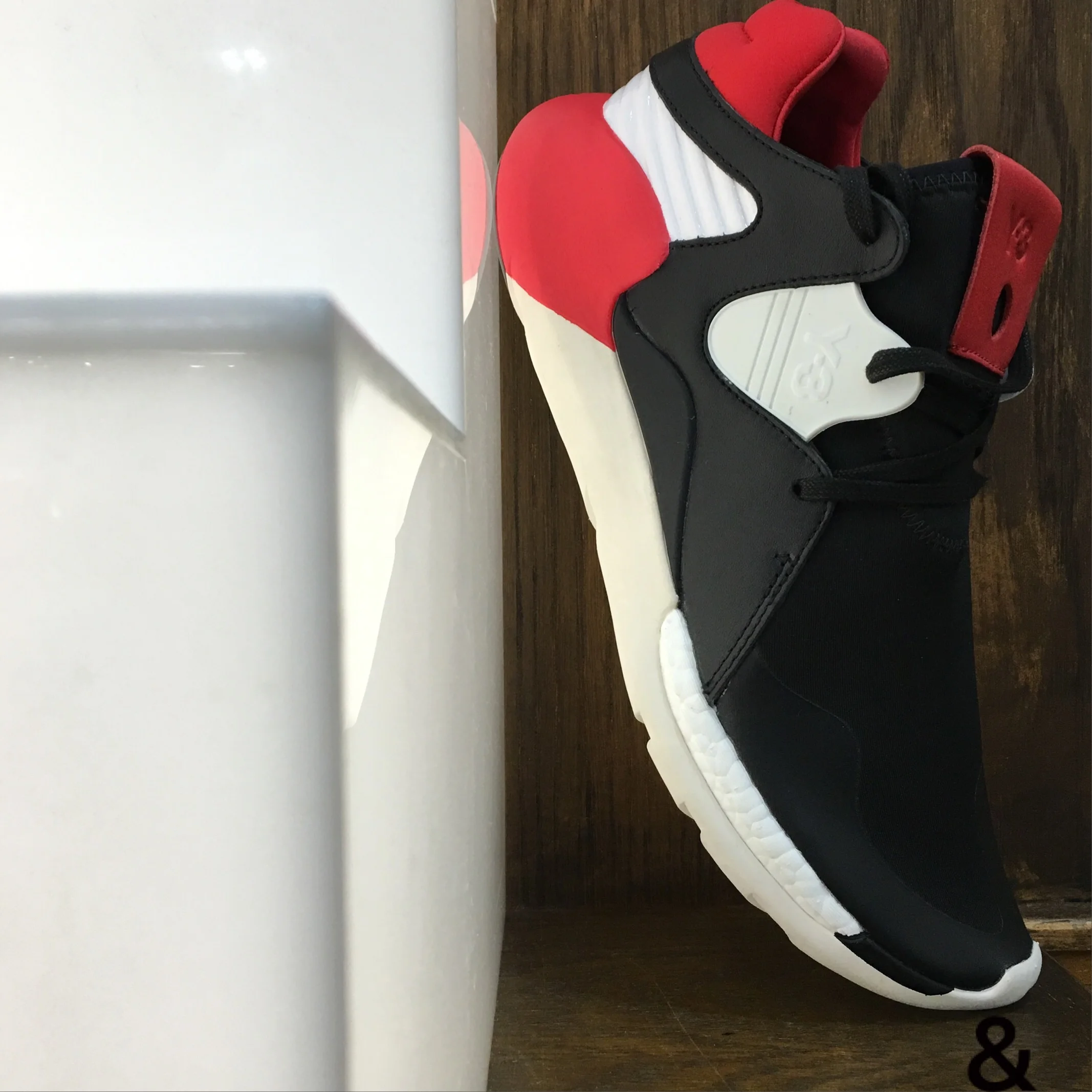 Y-3