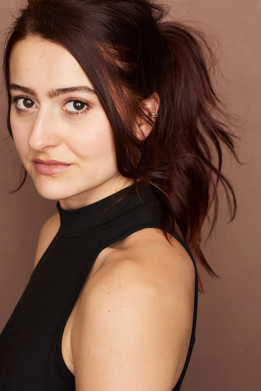 WEB 0383 Castanho Olivia SGP.jpg