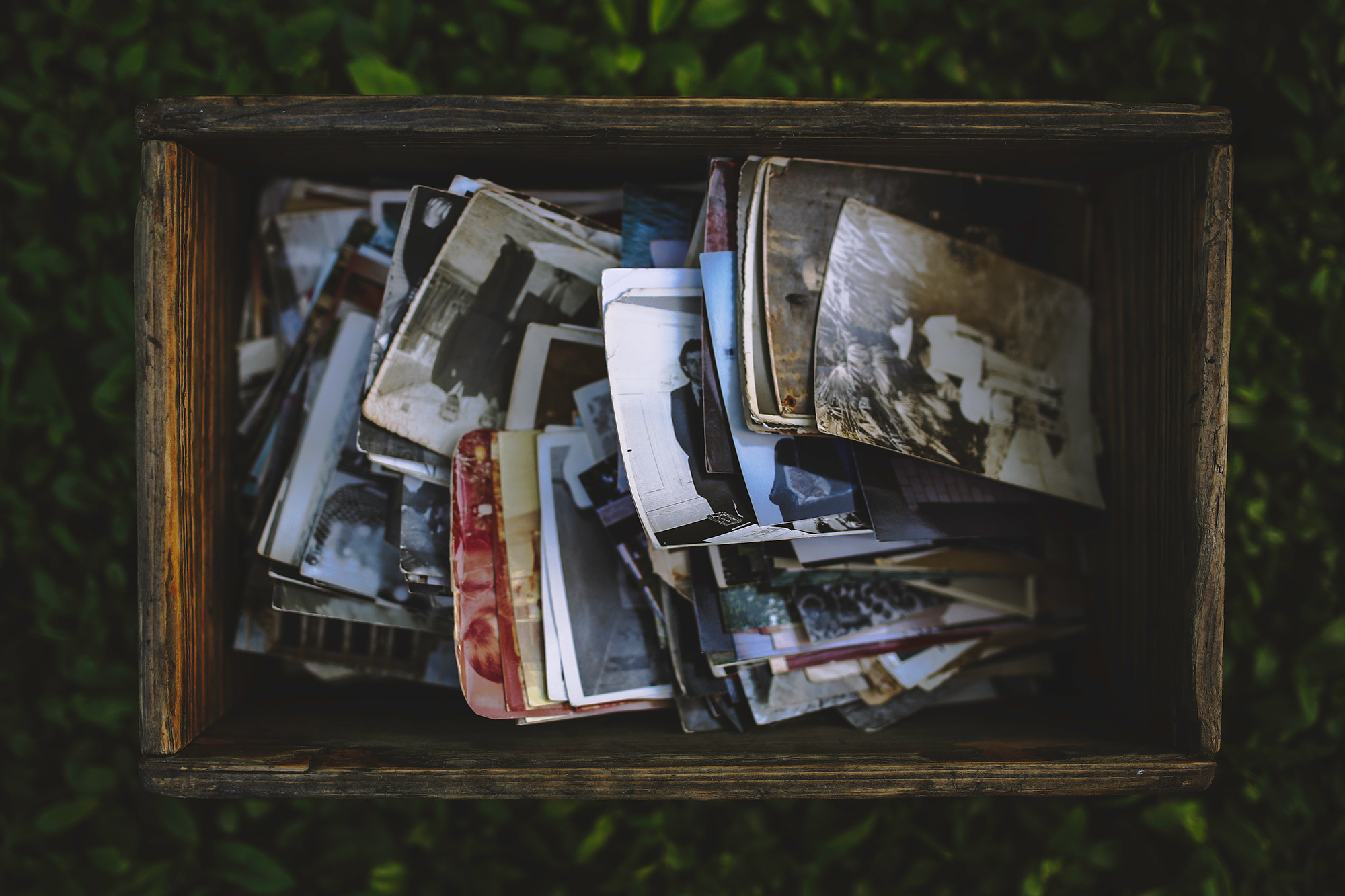 people-vintage-photo-memories.jpg