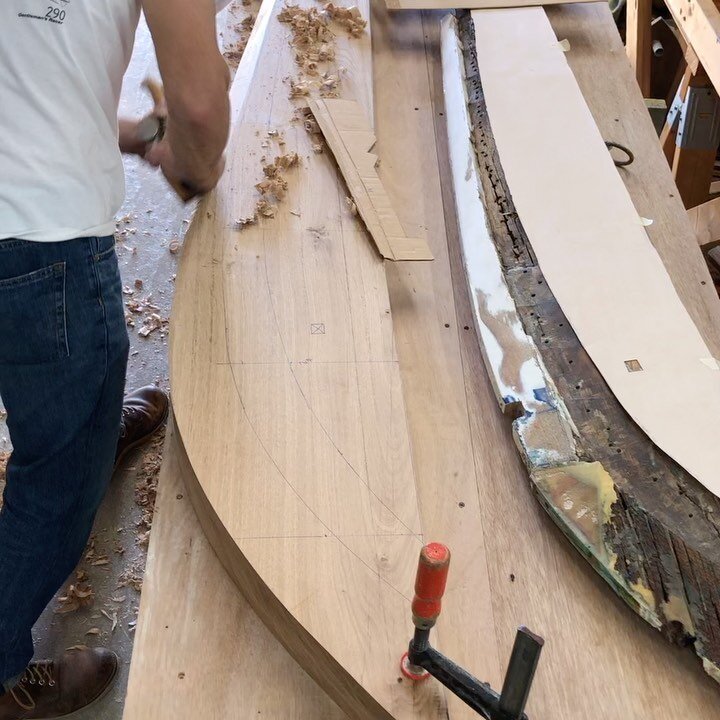 New white oak stem underway...
#realdeal #cantfakeit #shipwrights #shipwrightskills #mathewsboat #classicboat #vintage #m38 #urbanboatshop #downtownpensacola #woodenboat #woodenboats #classic #whiteoak #16quarter #lovemyjob #restoration #remanufactur