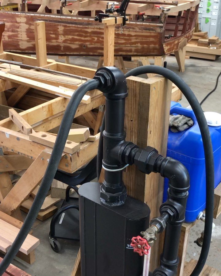 Fall plank bending going down #steam  #mathews #urbanboatshop #212F #shipwrights #steambending #planks #philippinemahogany #frankensteamer #hotstuff #classicboats #vintageboat #1946