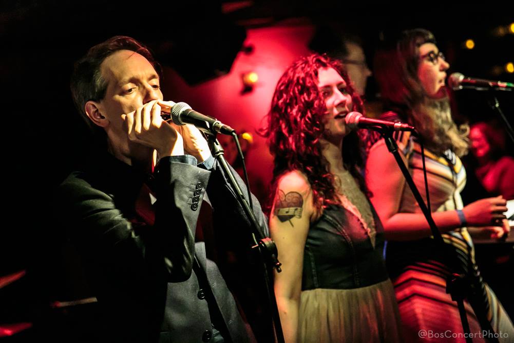 Brian Carpenter, Jen Kenneally, and Georgia Young of The Confessions at Lizard Lounge by Steve Benoit / Boston Concert Photography
