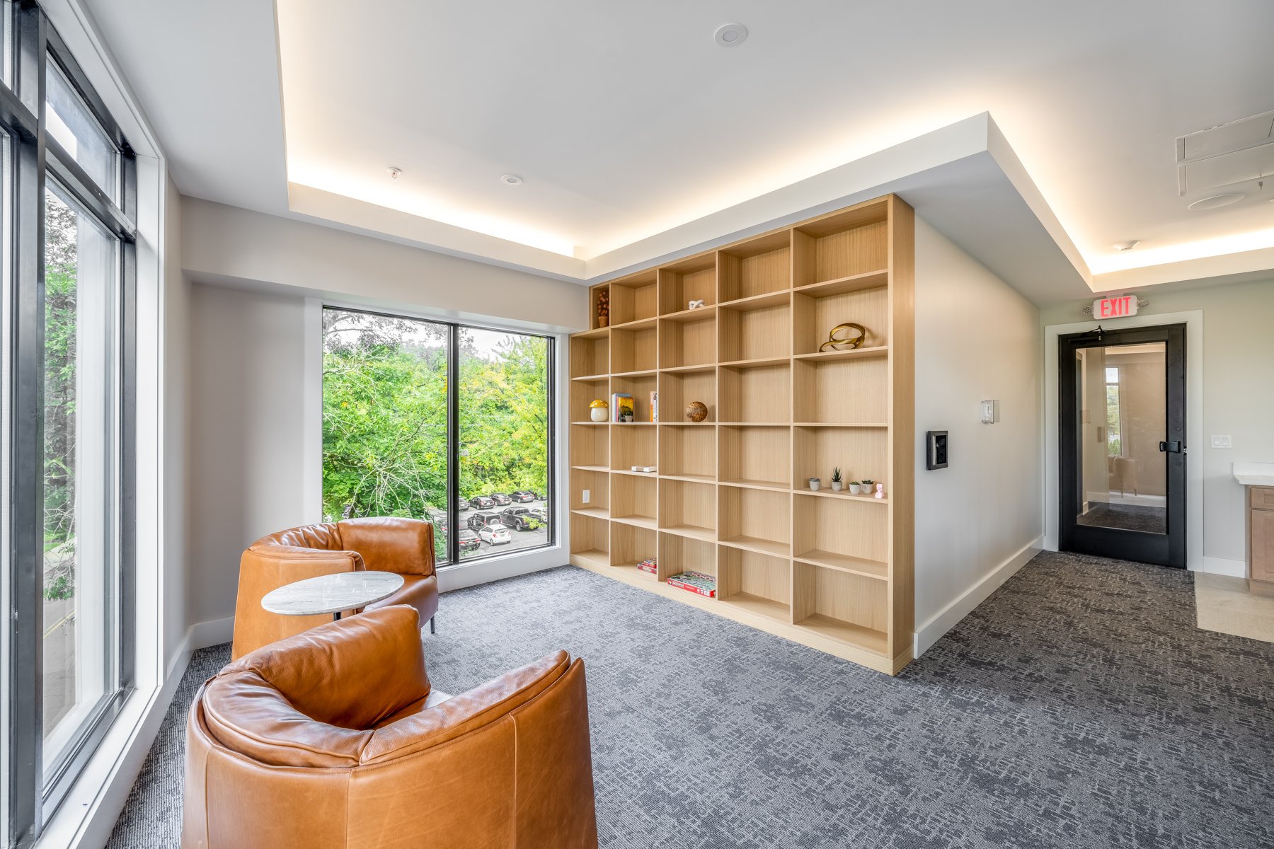 02 09_WestParkerAve-7_Lounge.jpg