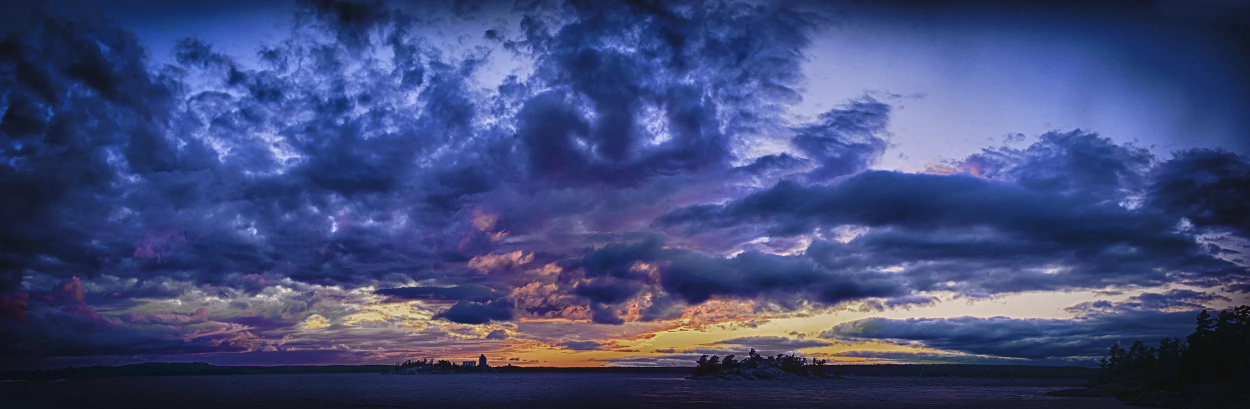 island_panorama2014-backside.jpg