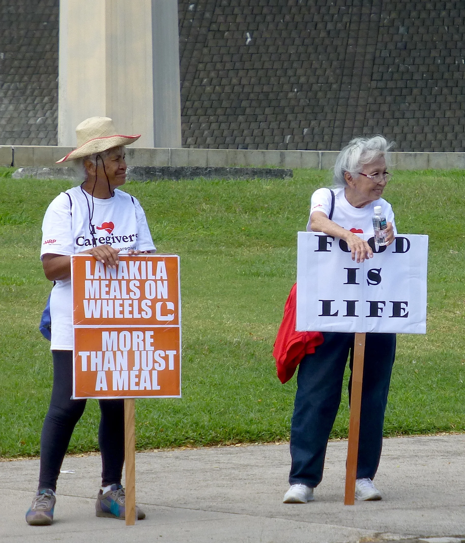 March For Meals 3 14 17 Nearly 1 In 6 Of Hawaiʻi S Kupuna Elderly Regularly Go Hungry Sslanzilotti Photography