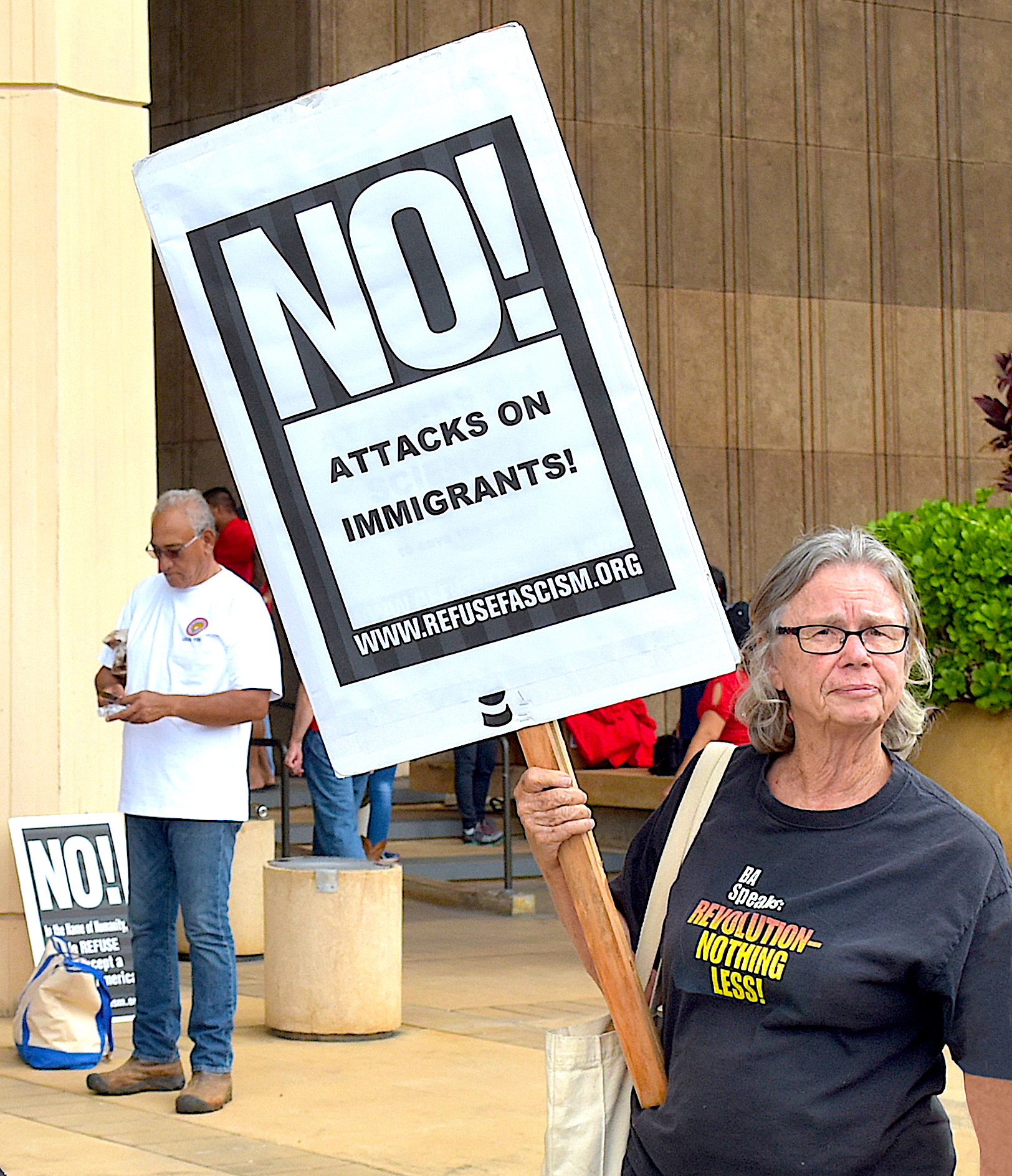 SSL_5842_no-attack-immigrants.JPG