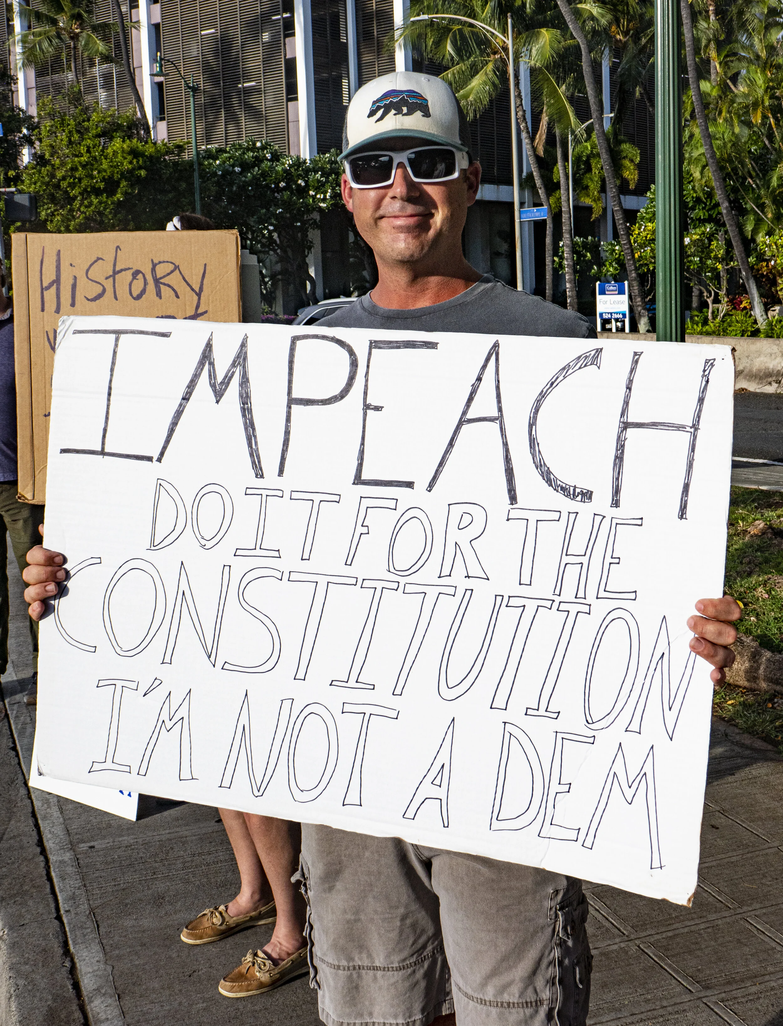 P1140129_Impeach Not Dem.jpg