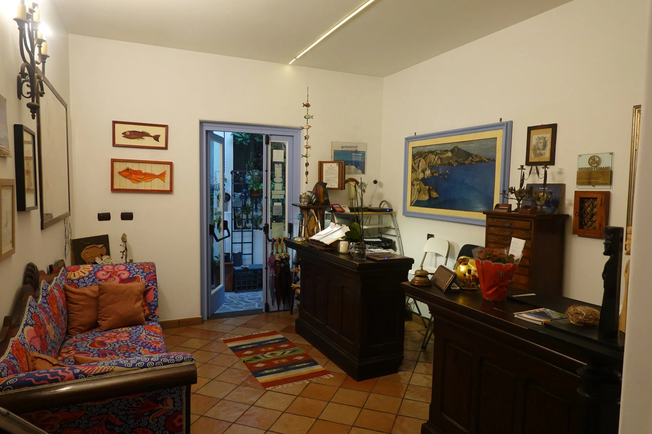 Entry and front desk oof the Albergo Casajanca, Canneto, Lipari