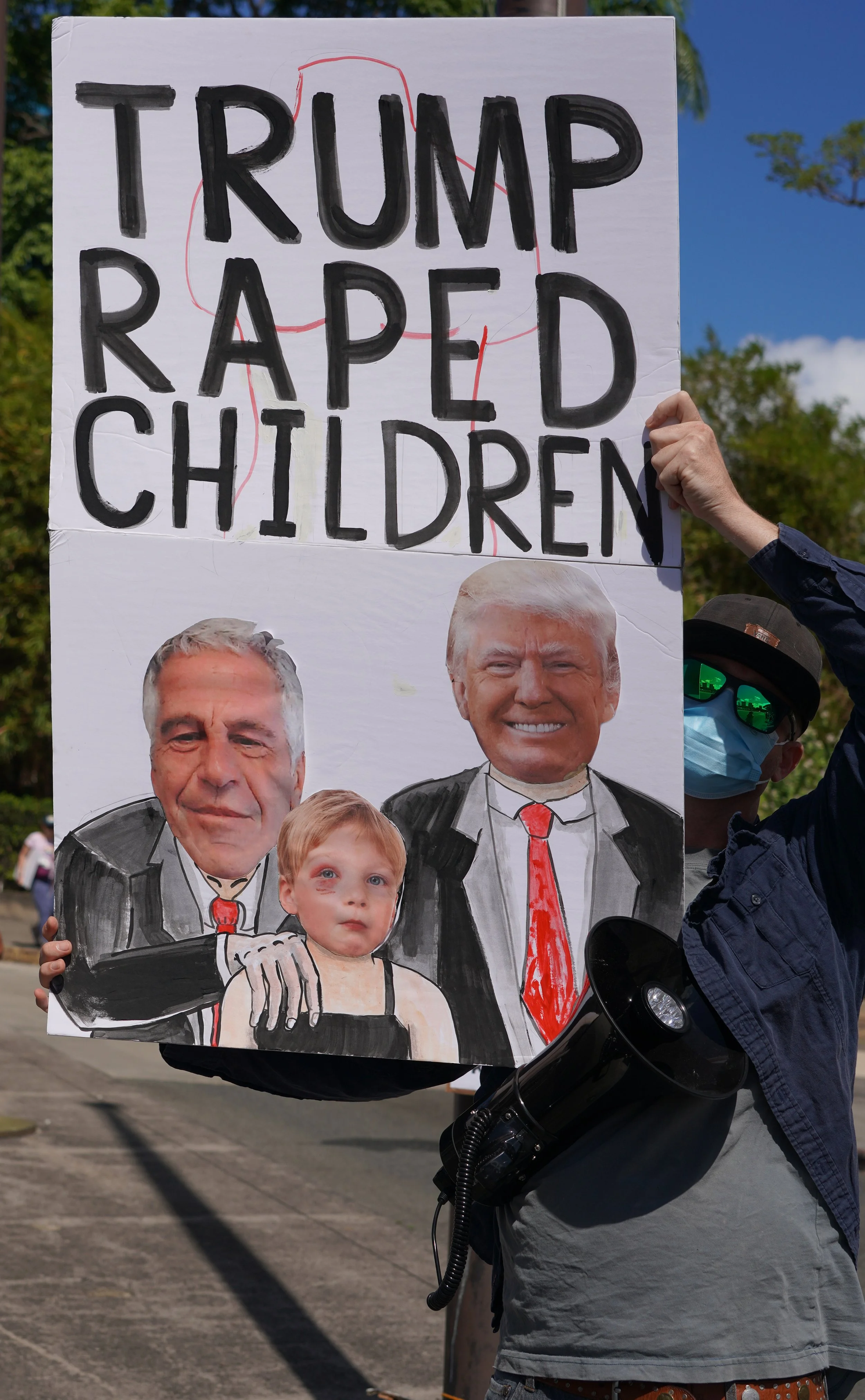 DSC07002 Trump Raped Children.jpg
