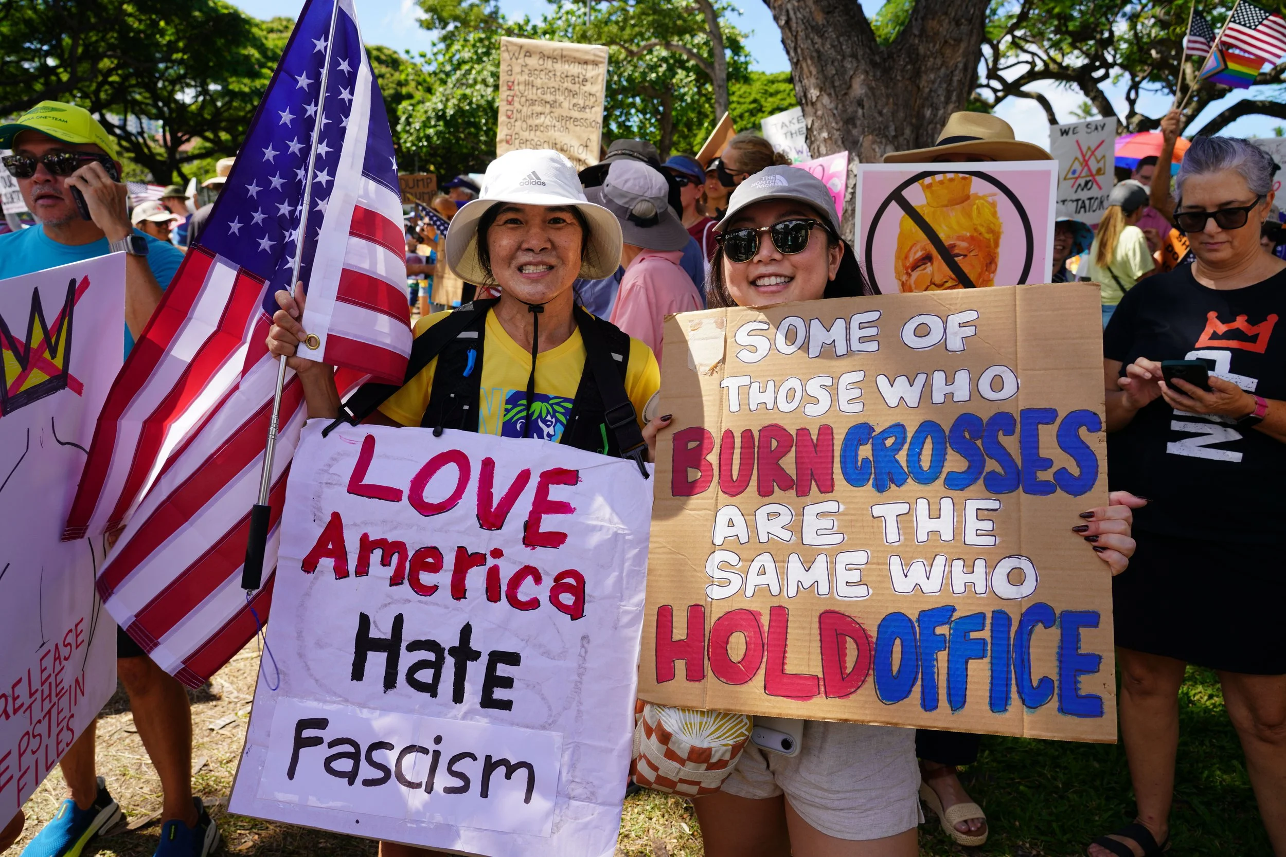 DSC07085 Hate Fascism.jpg
