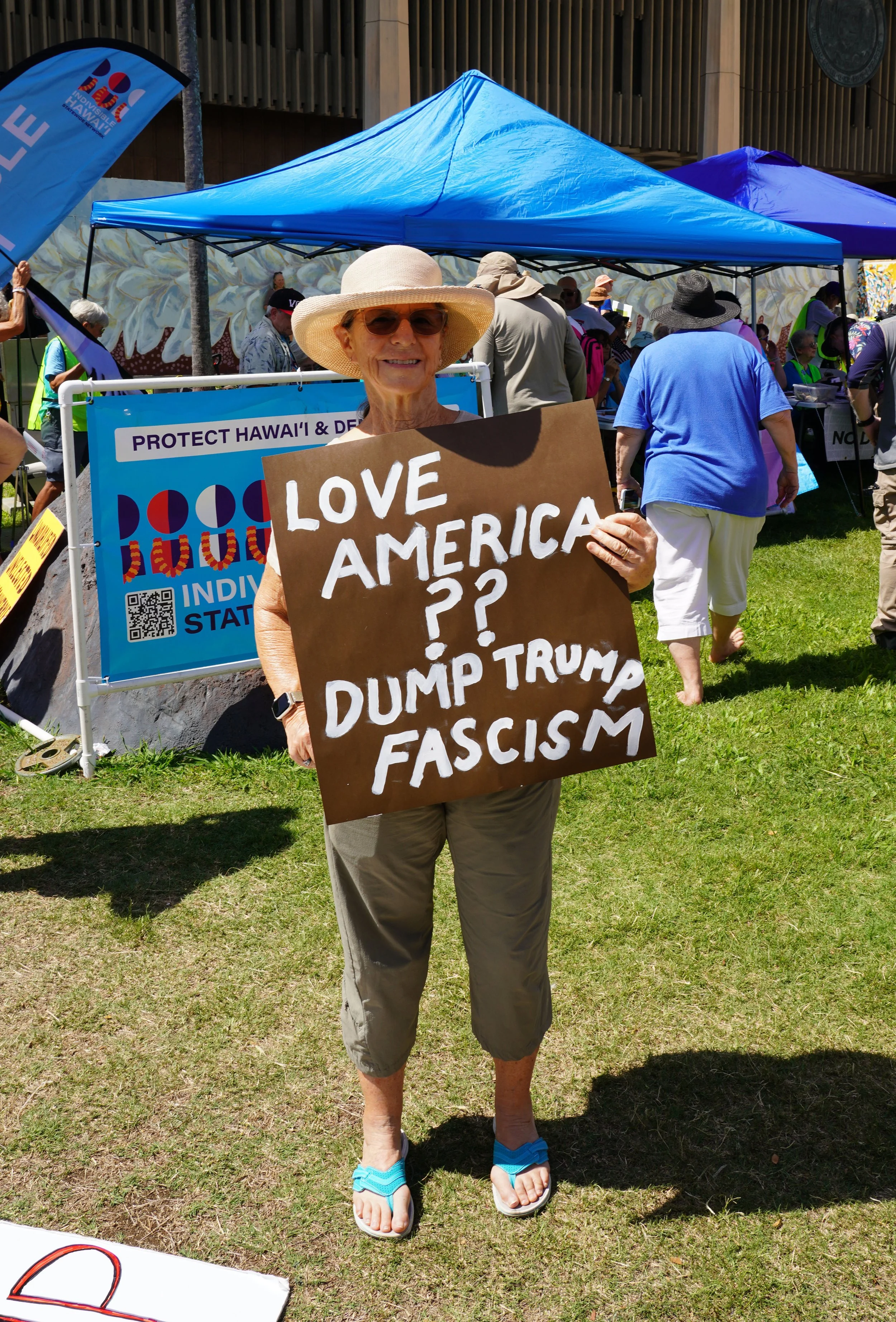 DSC07130 Dump Trump.jpg