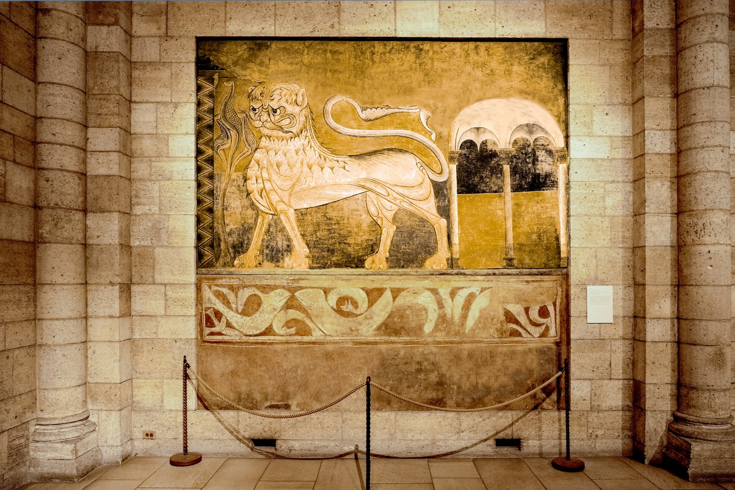 DSC05594_Lion_Spanish Castile-Leon_ca 1200_V-3_sm.jpg