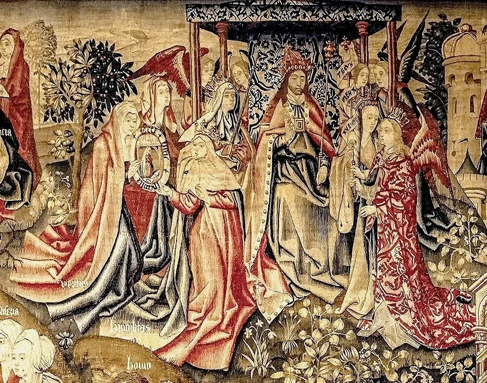 DSC05673-C_Christ enthroned is flanked by angels._REDEEMER.jpg