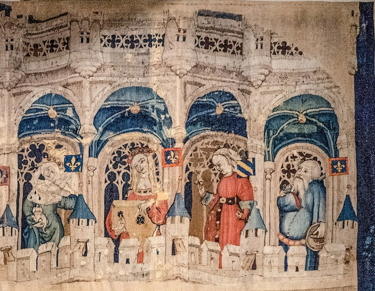 DSC05726-Courtiers_Courtly life Hebrew Tapestry.jpg