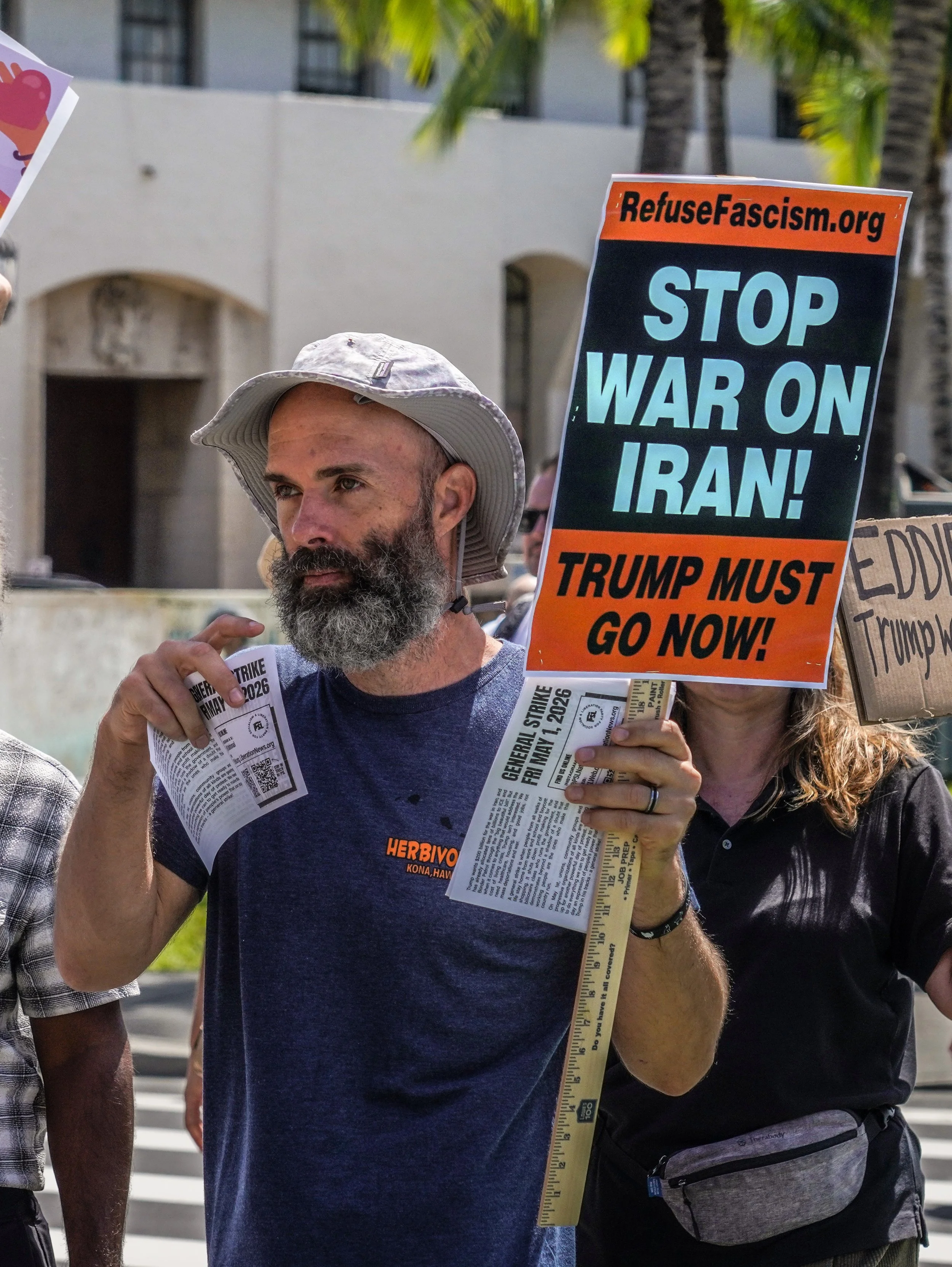 DSC07586 Stop War Iran.jpg