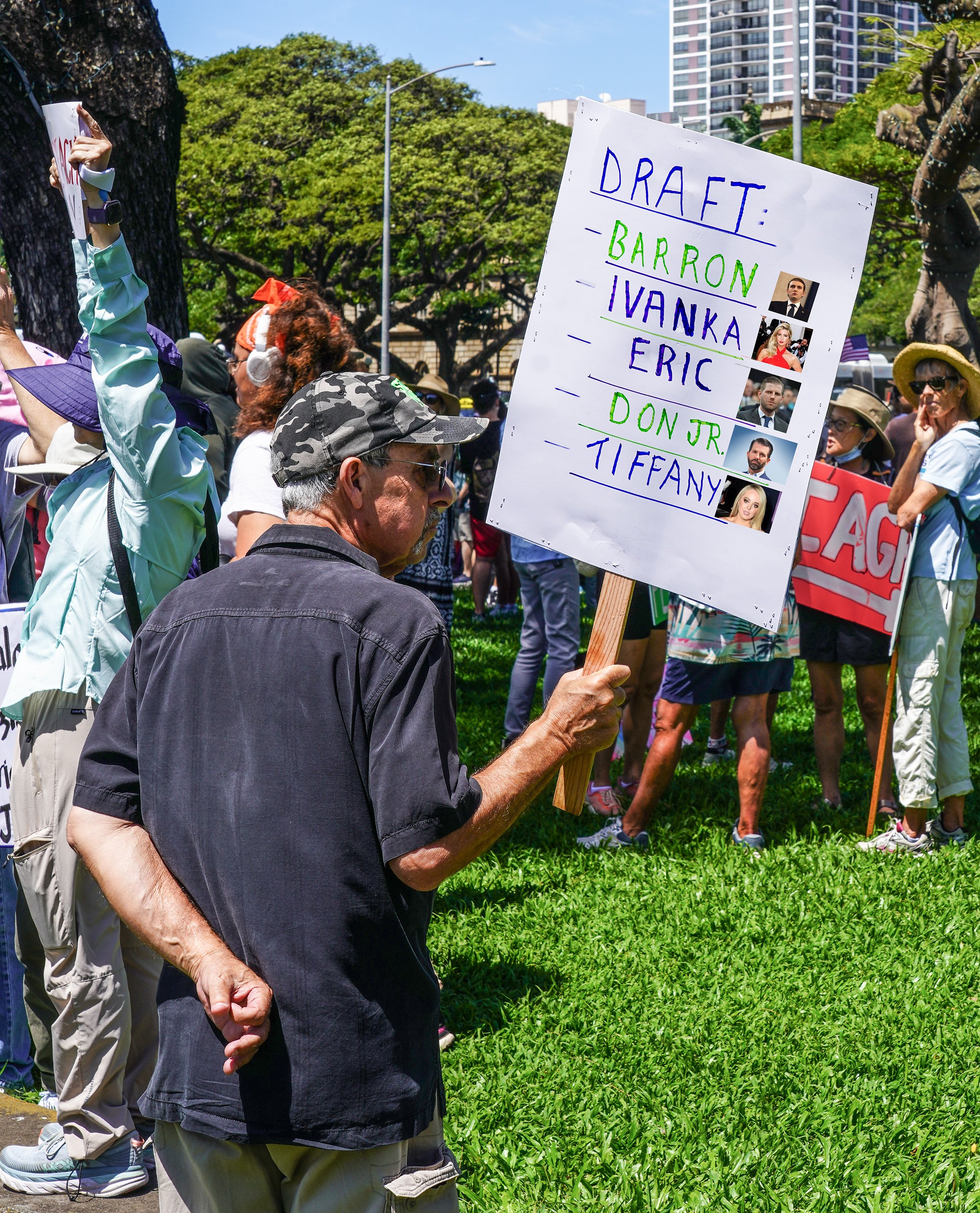 DSC07765_DRAFT Trump Kids-V-2.jpg