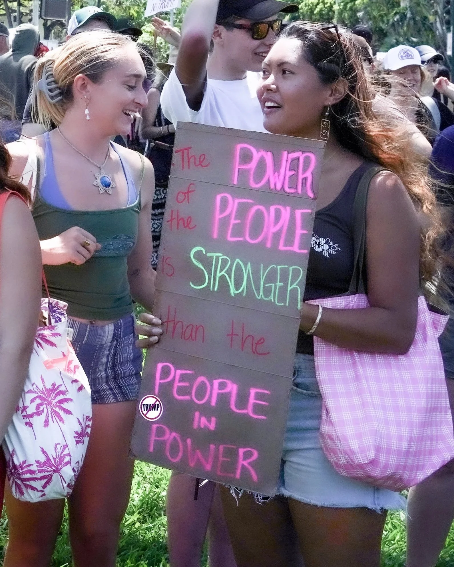 DSC07758 People Power_V-2.jpg