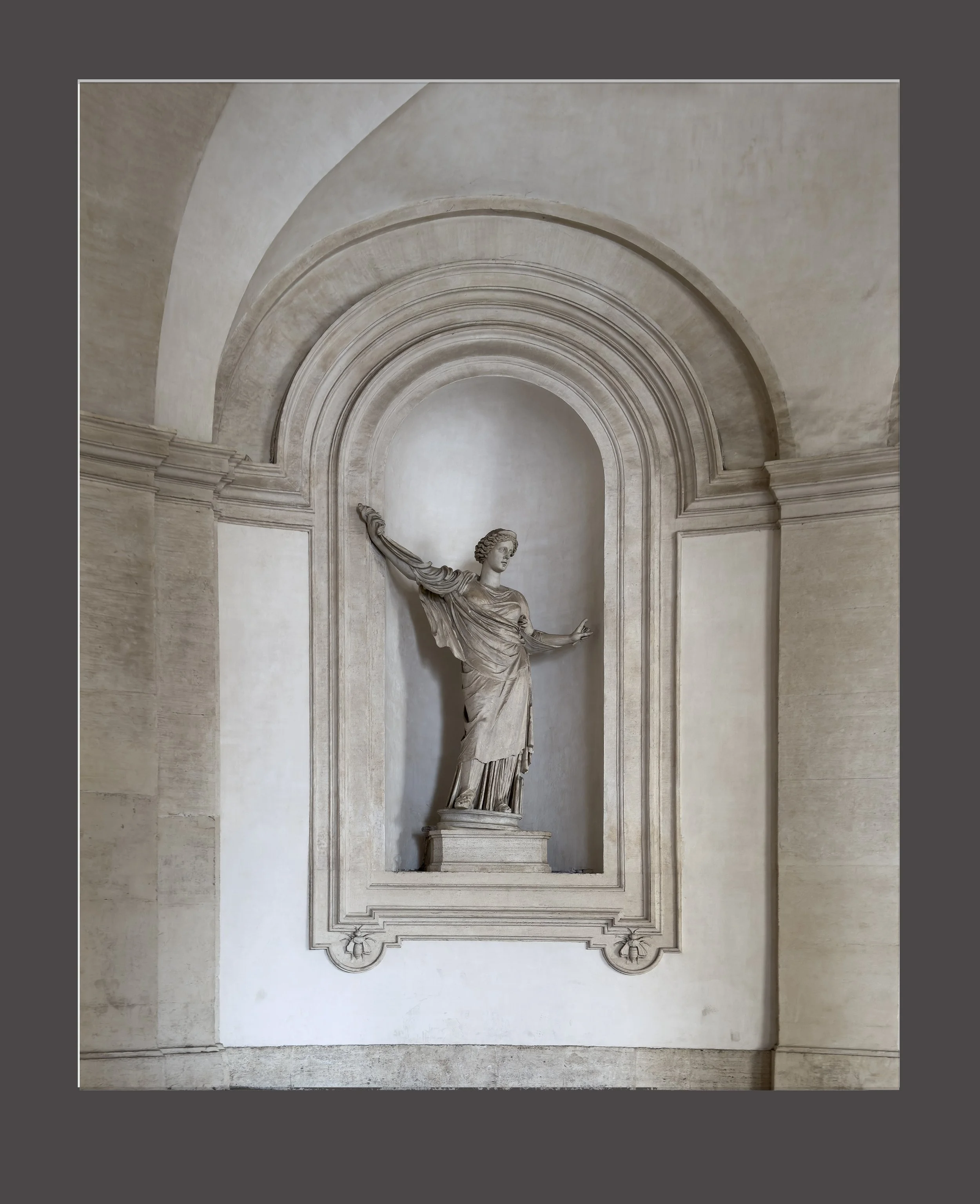 IMG_1247 Woman statue Barberini Palazzo_V-3.jpg