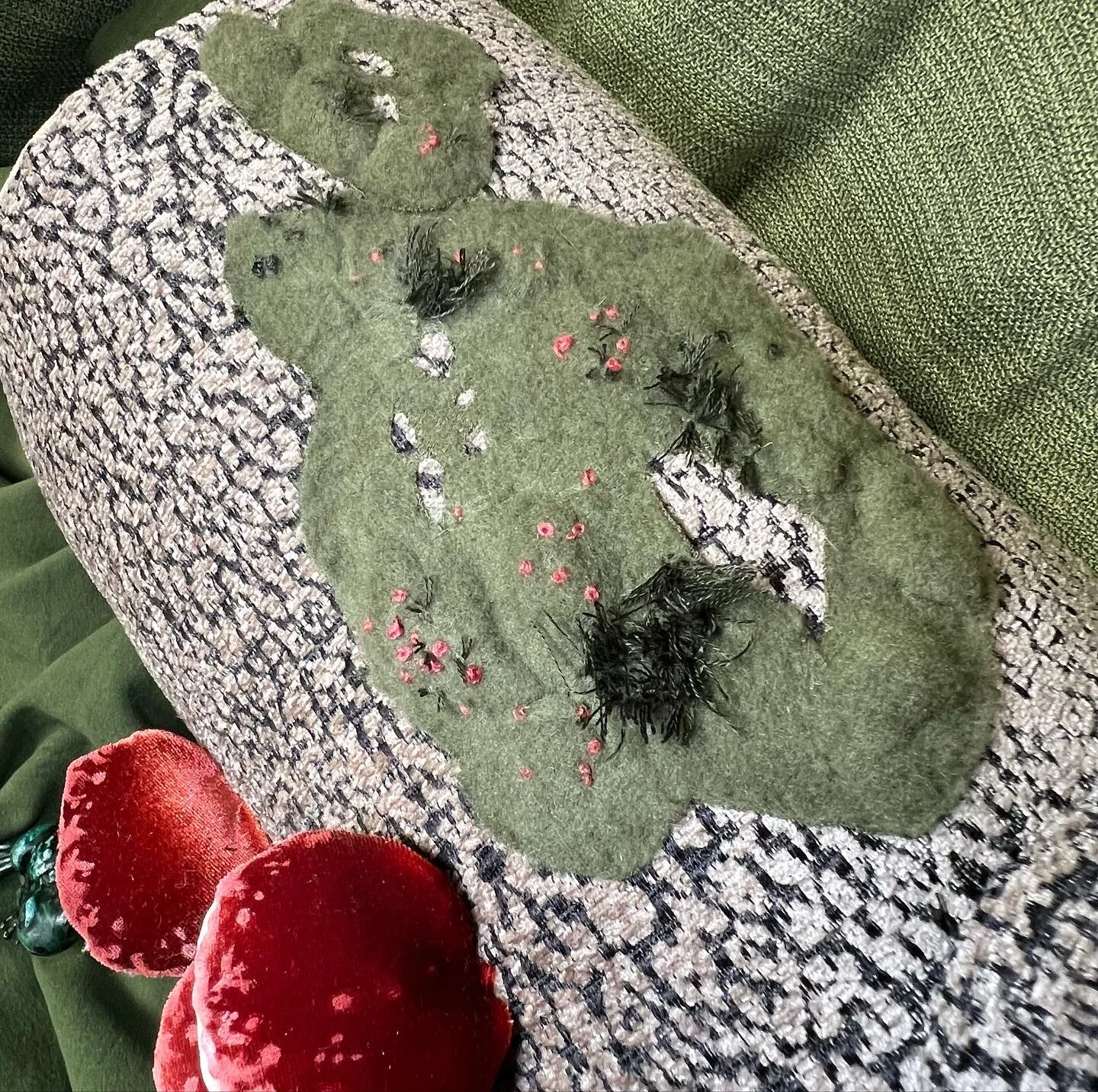 EC90E9CB-659A-403E-846B-DD29268A2C98