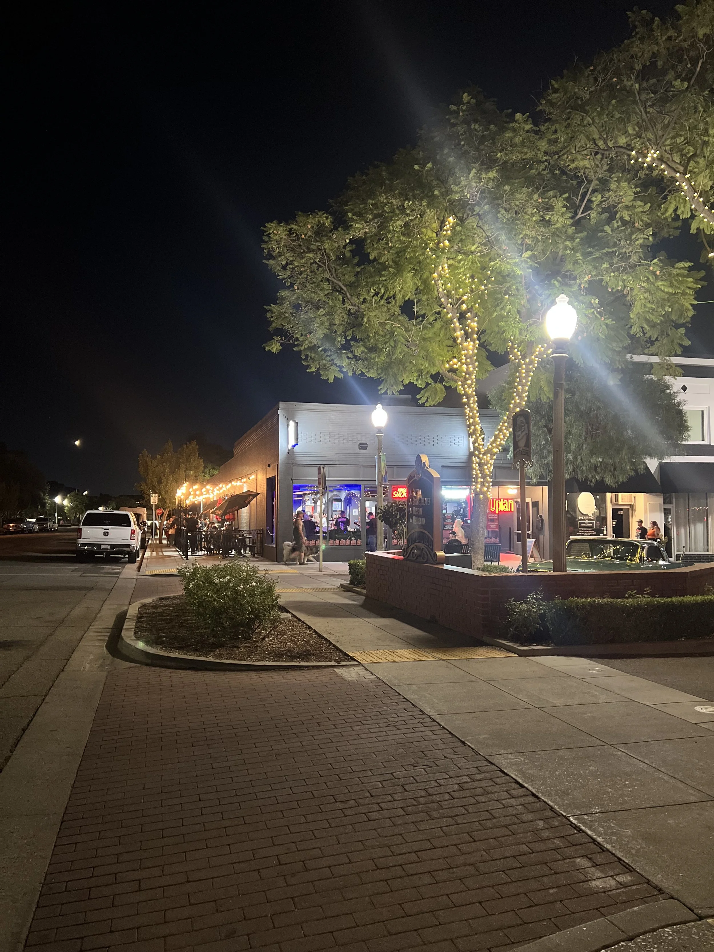 Kings Brewing & Smokehouse