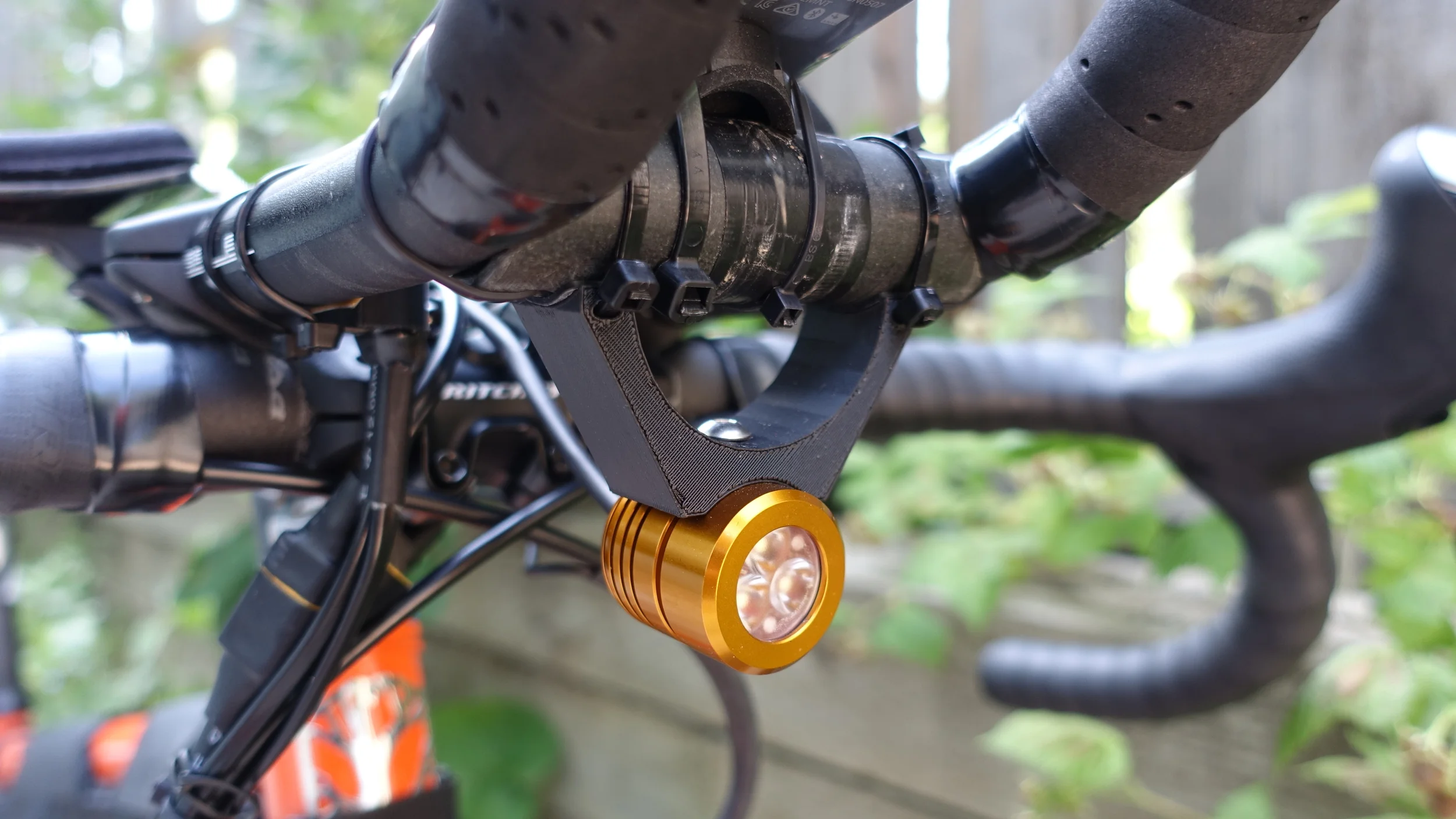 Kerry Straite produces K-Lites, incredibly powerful dynamo lights, handy switches and wiring harnesses designed with bikepacking in mind. Can't wait to test them in the field!