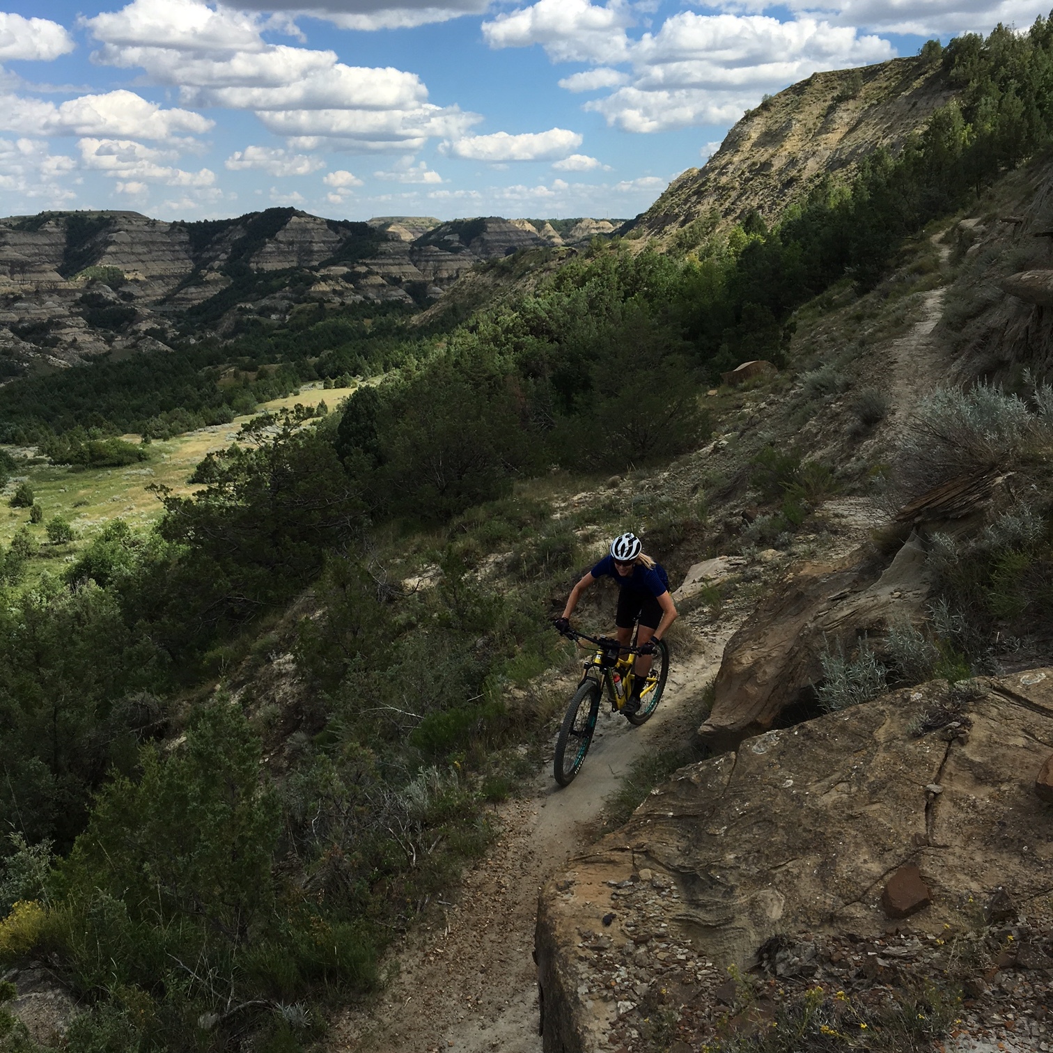 Pre-riding MDH with Kristen and Jason